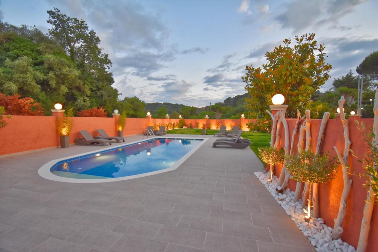Villa Alex Sinarades Экстерьер фото