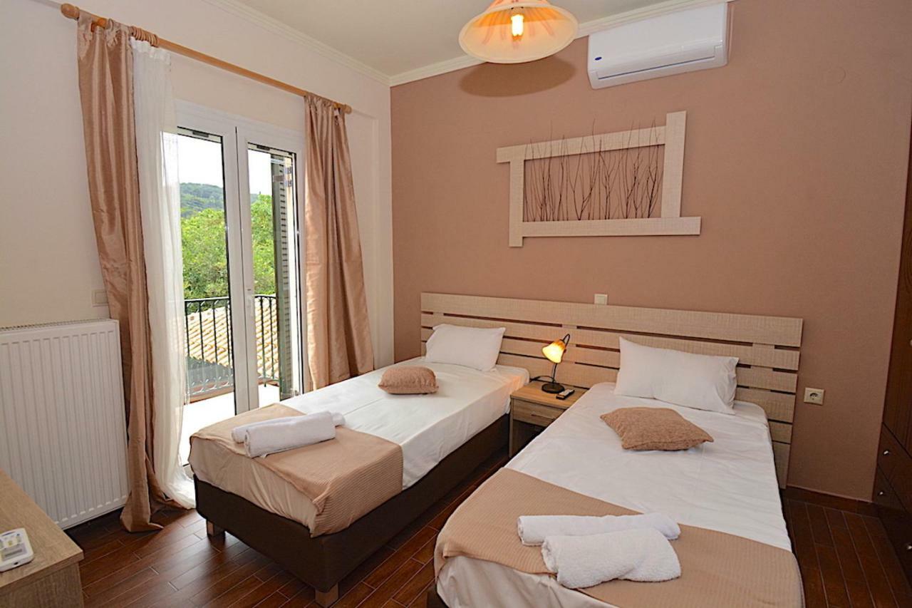 Villa Alex Sinarades Экстерьер фото